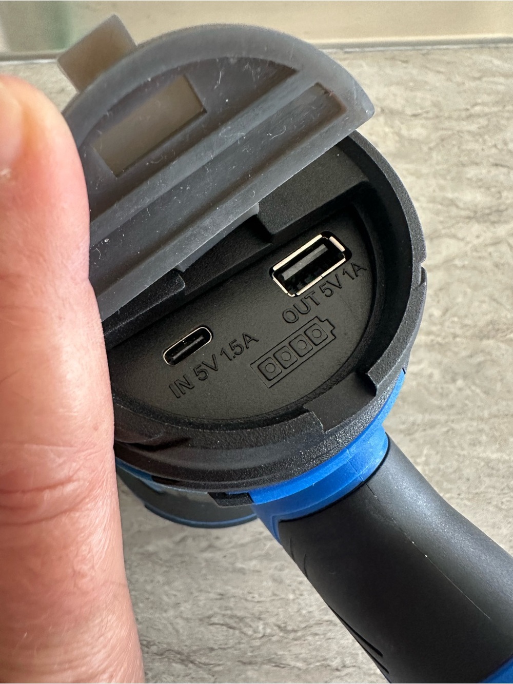 Kobalt Blue Handheld Spotlight with Ergonomic Grip - Picture 4 of 8